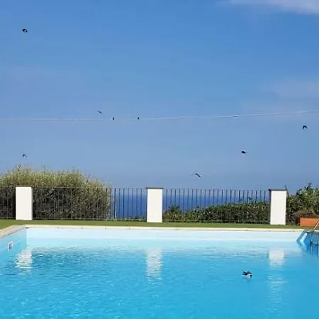 Uno Sguardo In Paradiso Hébergement de vacances *
