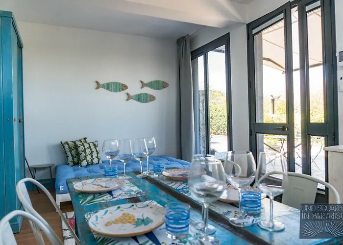 Uno Sguardo In Paradiso